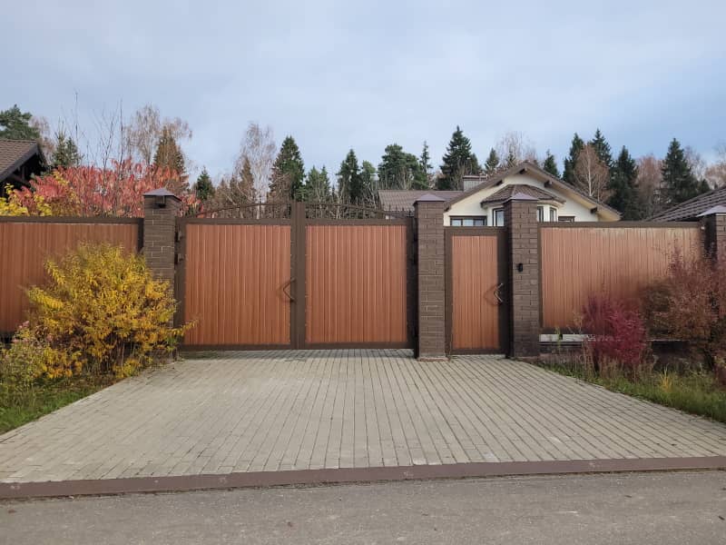 Уличные ворота DoorHan в Вятских Полянах с установкой